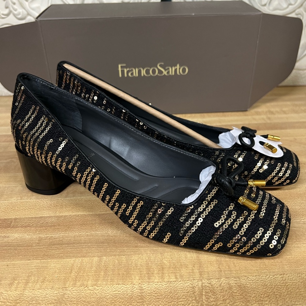 Franco Sarto Natalia NIB Black with Gold Sequin Stripes Low Block Heel Pumps